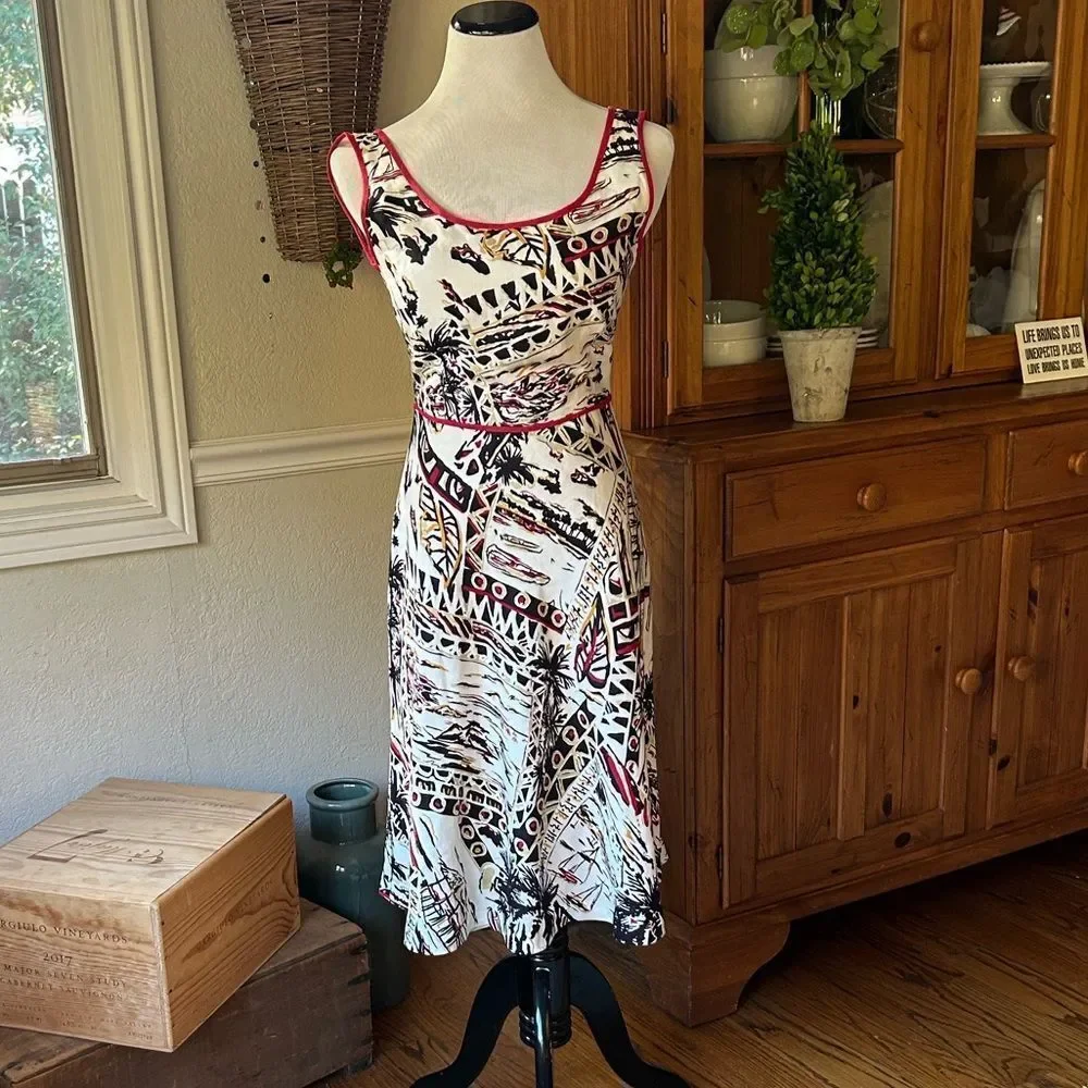 Alexandra Bartlett Black and White Abstract Midi Dress - Picture 8 of 10